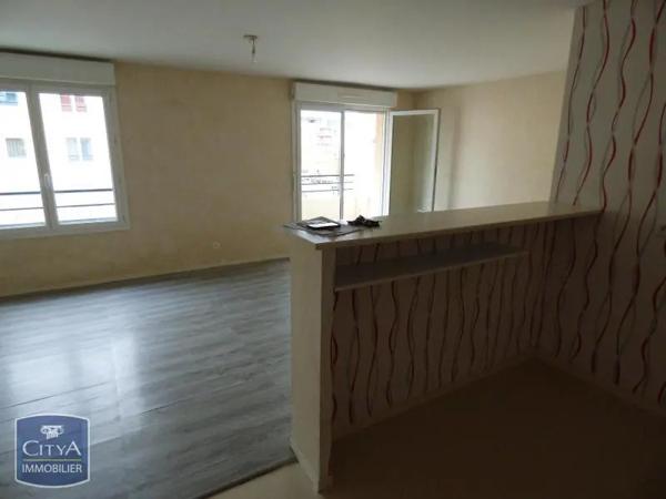 Appartement à louer 2 pièces 52.3m² Épernay (51200)