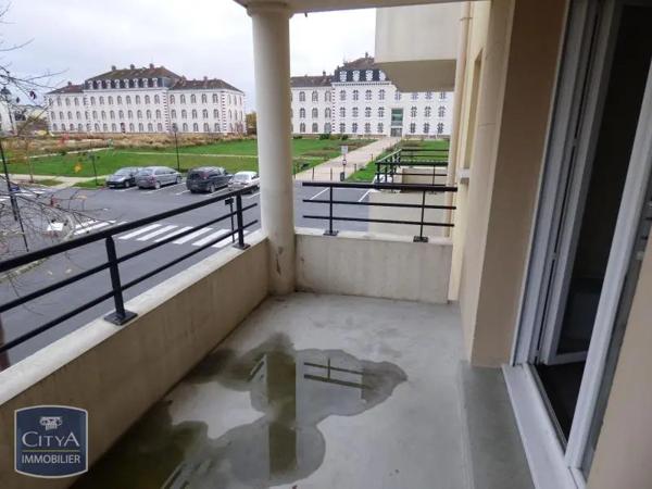 Appartement à louer 2 pièces 52.3m² Épernay (51200)