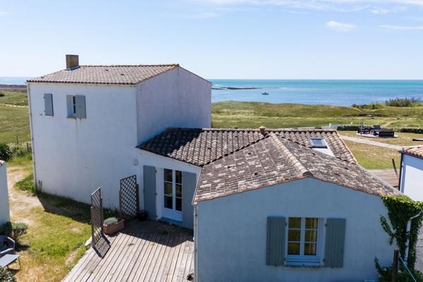 Villa balnéaire vue mer. Un lieu unique, une proposition rare sur l'Ile d'Oléron
