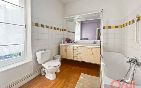 Maison à vendre    7 pièces • 140 m2 Lyon 3