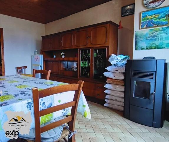 Maison de village charmante à Pradelles