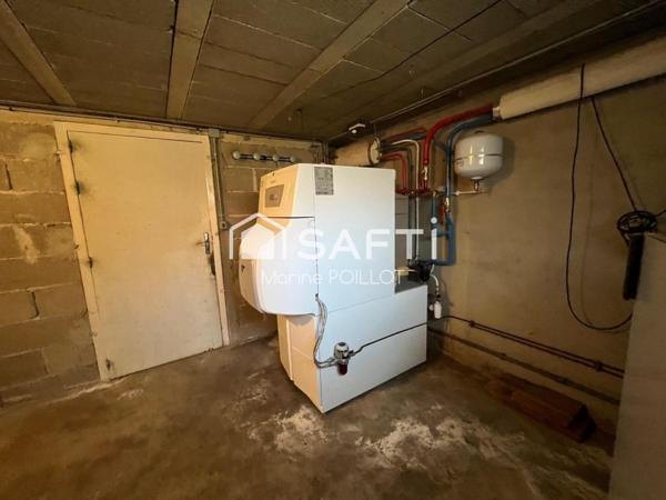 Maison d'habitation avec dépendance et jardin, 2 minutes BLIGNY SUR OUCHE, 17 minutes NOLAY, 25 minutes BEAUNE