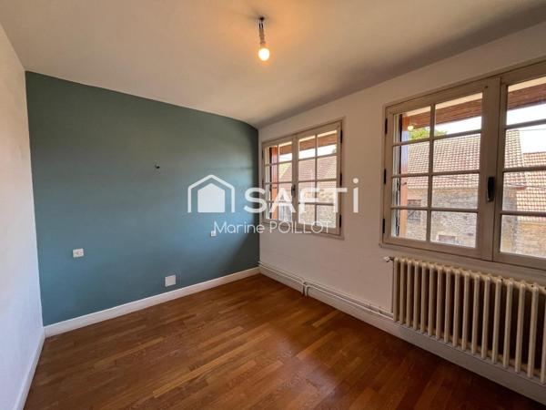 Maison d'habitation avec dépendance et jardin, 2 minutes BLIGNY SUR OUCHE, 17 minutes NOLAY, 25 minutes BEAUNE