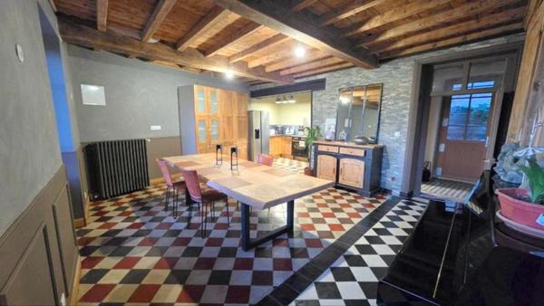 Propriete à vendre 11 pièces