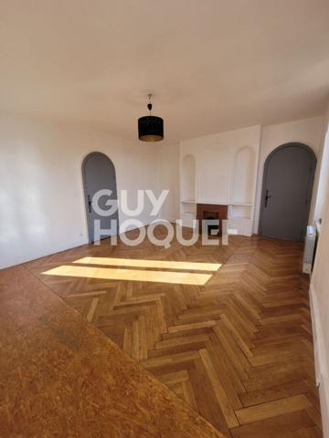 Bel Appartement 3 pièce(s) situé rue Croix verte.