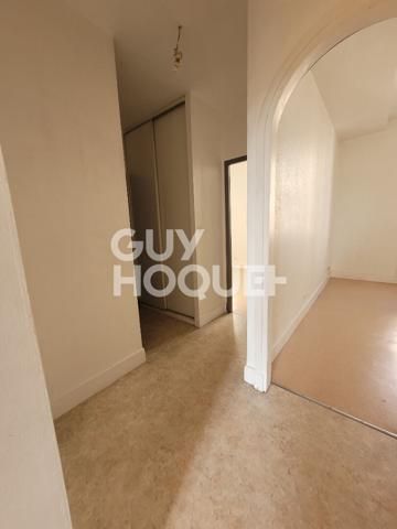 Bel Appartement 3 pièce(s) situé rue Croix verte.