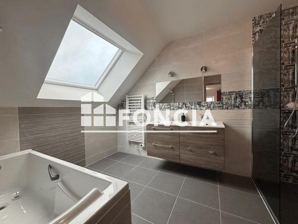 Location Maison 6 pièces 145.68 m² - 9 IMPASSE DU CLOS DU VERGER Saint-andre-des-eaux 44117