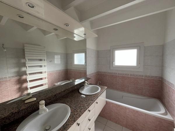 Maison à louer |  Bordeaux |  4 pièces | 96 m²