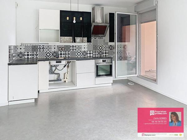 À vendre  Appartement 3 pièces 55 m² + grande terrasse + parking + Résidence  récente à  Aulnay-sous-Bois