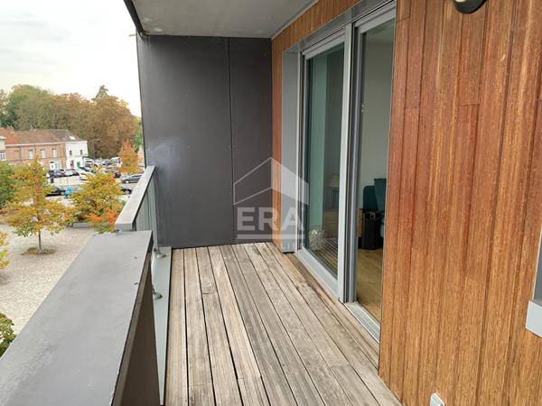 Appartement T3 récent avec balcon et garage