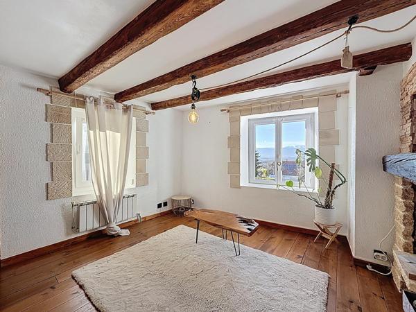 Maison de village à 5 min de la douane de Croix-de-Rozon