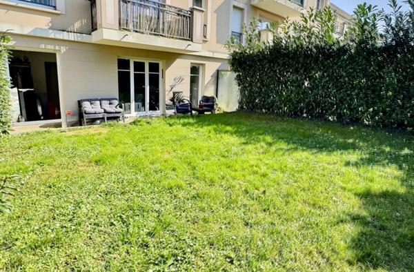 Appartement Ozoir La Ferriere 2 pièce(s) 47 m2 avec jardin sans vis à vis