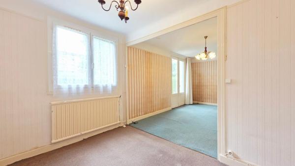 BOURGES MAISON 83M² 4 PIECES 3 CHAMBRES SOUS-SOL GARAGE JARDIN