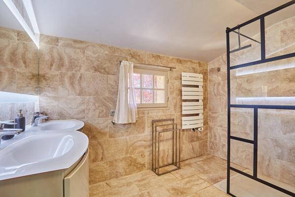 Maison Rognes 3 pièce(s) 106 m2