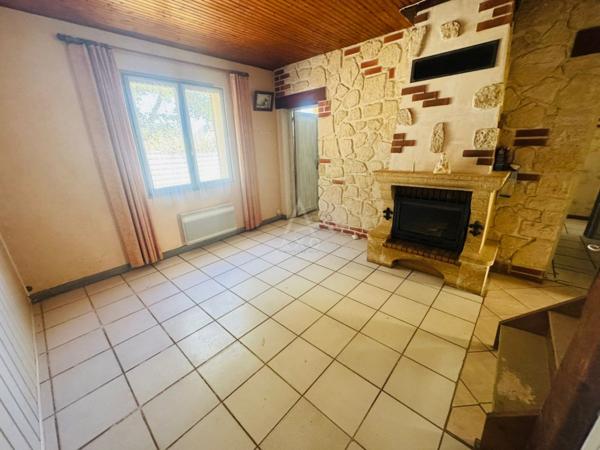 Pavillon 130 m² à Dampierre en Burly