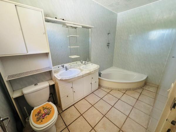 Pavillon 130 m² à Dampierre en Burly