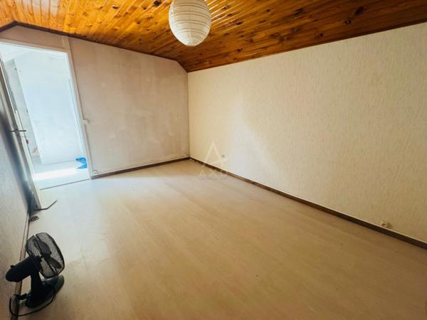 Pavillon 130 m² à Dampierre en Burly