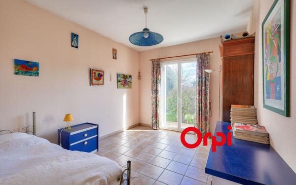 Maison à vendre    5 pièces • 200 m2 Charly