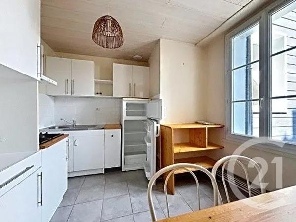 Appartement T3 à vendre  3 pièces - 73 m 2   ANGERS  - 49