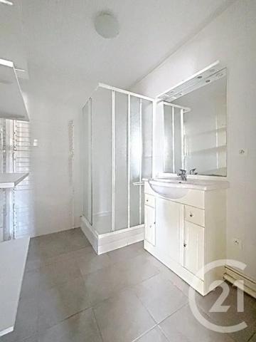 Appartement T3 à vendre  3 pièces - 73 m 2   ANGERS  - 49
