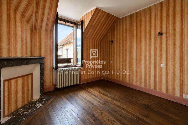 Maison Vatan 5 pièce(s) 104 m2
