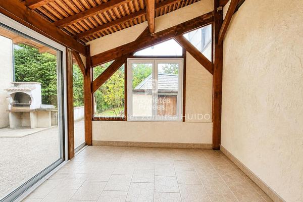 Maison Vatan 5 pièce(s) 104 m2
