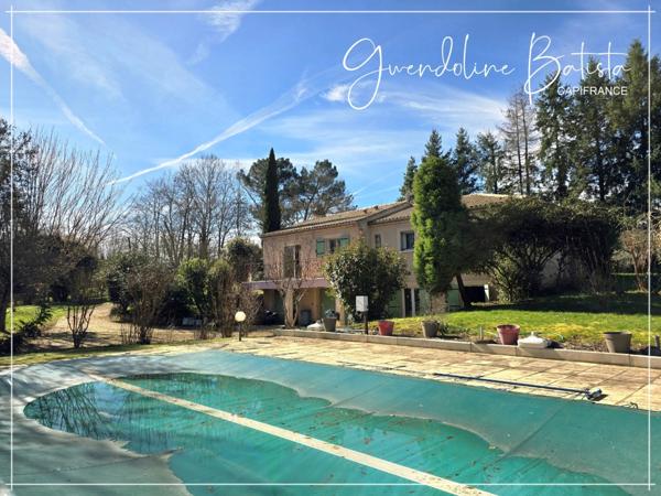 Maison individuelle 115m² avec sous-sol - Terrain clos 3781m² avec piscine au chlore 10x5