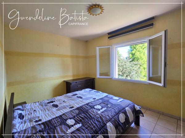 Maison individuelle 115m² avec sous-sol - Terrain clos 3781m² avec piscine au chlore 10x5