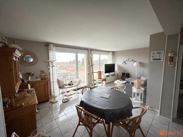 Appartement lumineux secteur calme