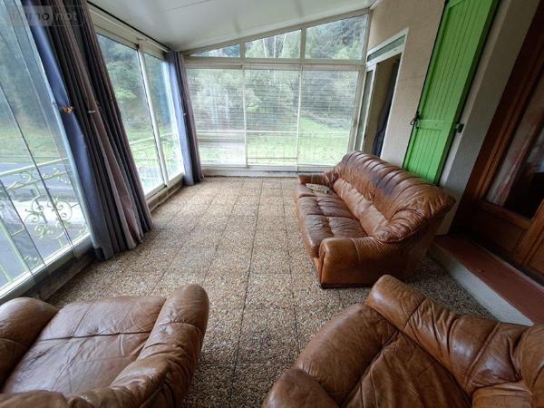 Maison à vendre à Saint-Georges dans le Cantal (15100), ref : 044/1215