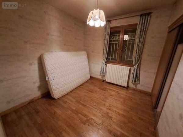 Maison à vendre à Saint-Georges dans le Cantal (15100), ref : 044/1215