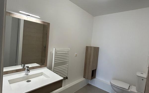 Appartement à louer    2 pièces • 74,41 m2 Fontenay-aux-Roses