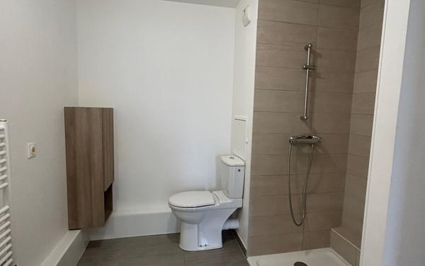 Appartement à louer    2 pièces • 74,41 m2 Fontenay-aux-Roses