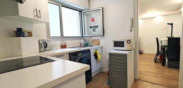 ? Votre Nouveau Cocon à Deux Pas du Métro Crimée ! ?