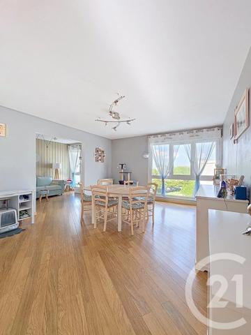 Appartement à vendre  6 pièces - 109 m 2   ANCENIS  - 44