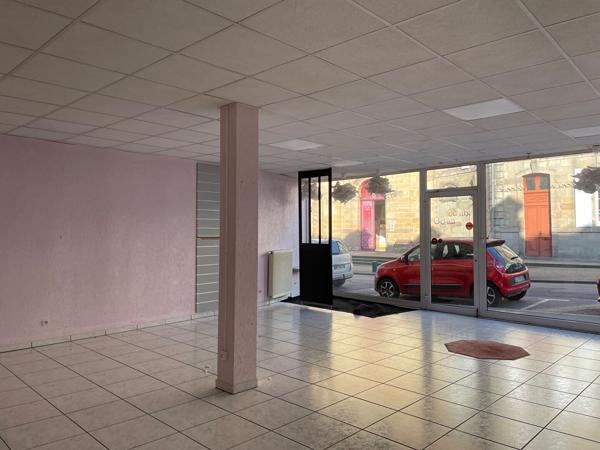 A saisir 85 m² Cellule commerciale Saint-Avold