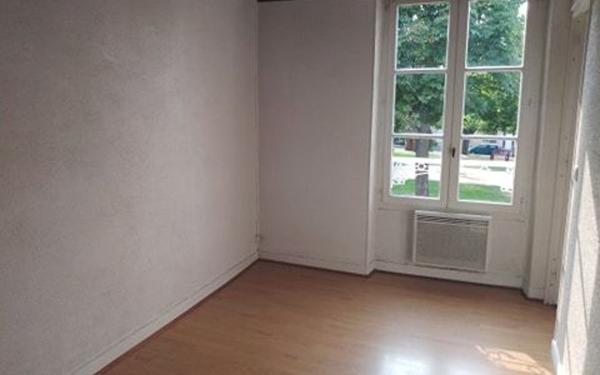 Maison à vendre    6 pièces •  Chaumont-sur-Tharonne