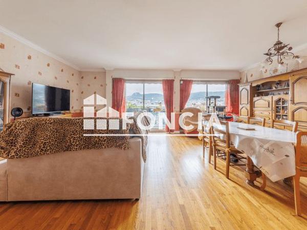 À vendre Appartement 5 pièces 100 m² - Clermont-ferrand 63100