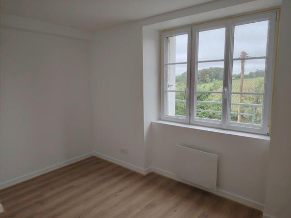 Location / Maison T4