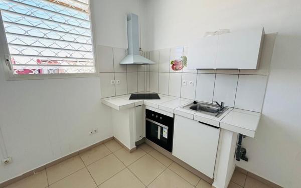 Appartement à louer    1 pièce •  Cayenne