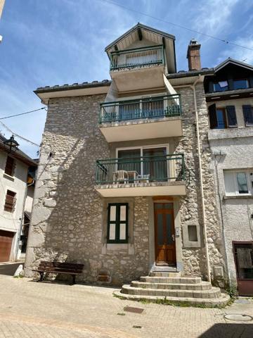 Appartement ancien à VILLARD DE LANS (38250)