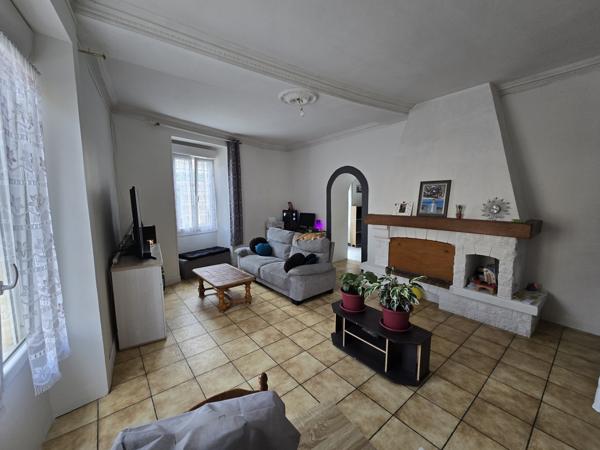 Maison de village 190 m²