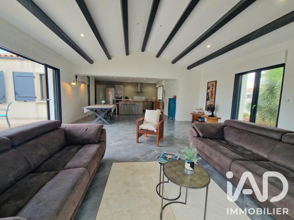 Maison à vendre 6 pièces 141 m² L'Houmeau