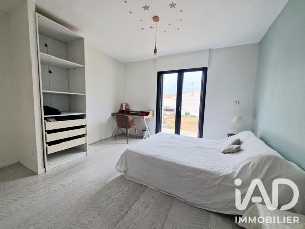 Maison à vendre 6 pièces 141 m² L'Houmeau