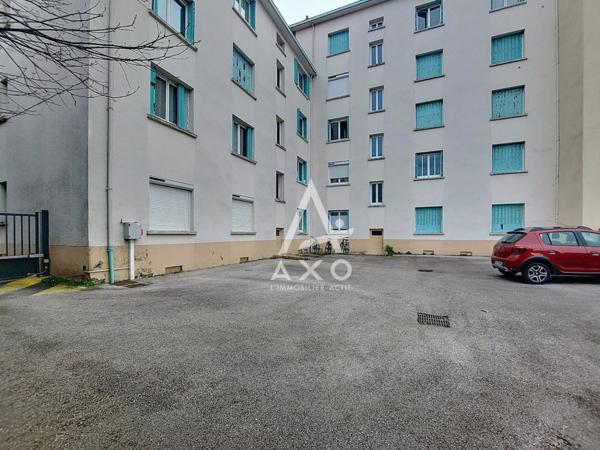 Dijon Appartement T2 au pied du TRAM