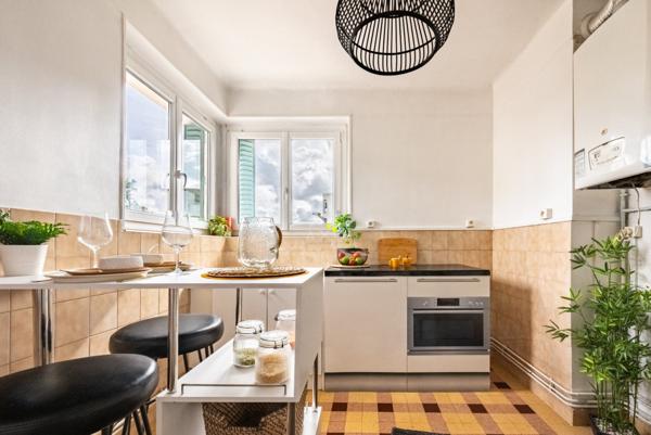 Dijon Appartement T2 au pied du TRAM