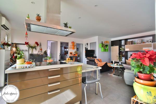 Roquebrune-sur-Argens (83520) Maison située dans domaine sécurisé avec un parc de loisirs résidentiel