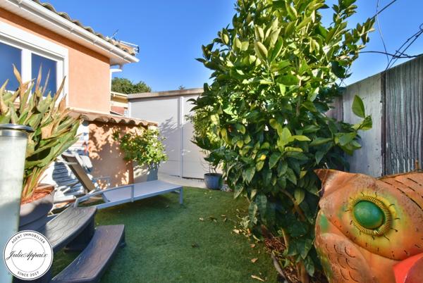 Roquebrune-sur-Argens (83520) Maison située dans domaine sécurisé avec un parc de loisirs résidentiel