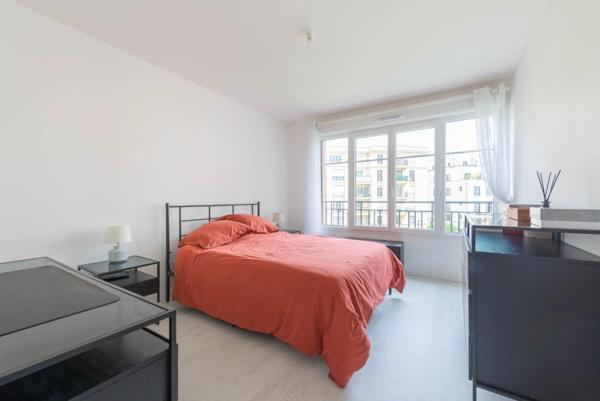 Investissement locatif à Clamart – Appartement récent 3 pièces avec balcon et parking