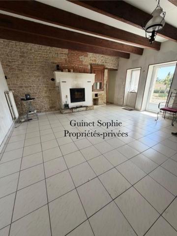 Maison Saint Jean D' Hermine 7 pièce(s) 166 m2